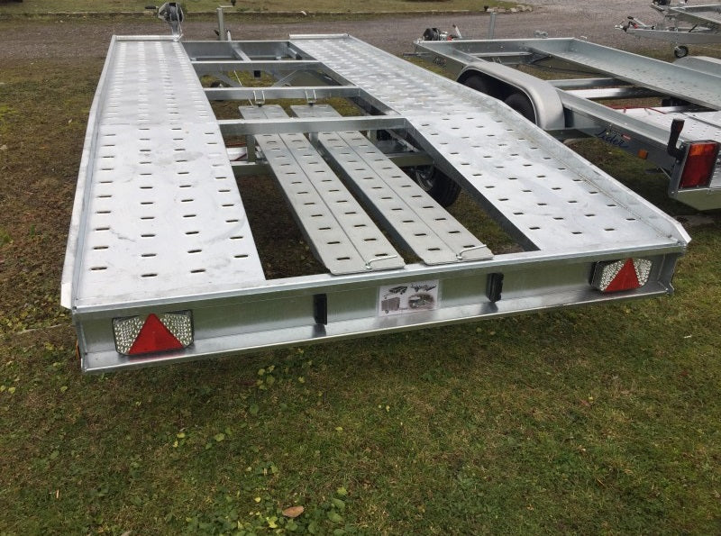 Remolque portacoches ptac 2700 kg entregado nuevo con 2 años de garantía